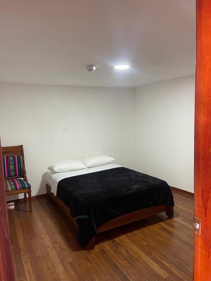 El Jardin Escondido Party Hostel บาญอส ภายนอก รูปภาพ