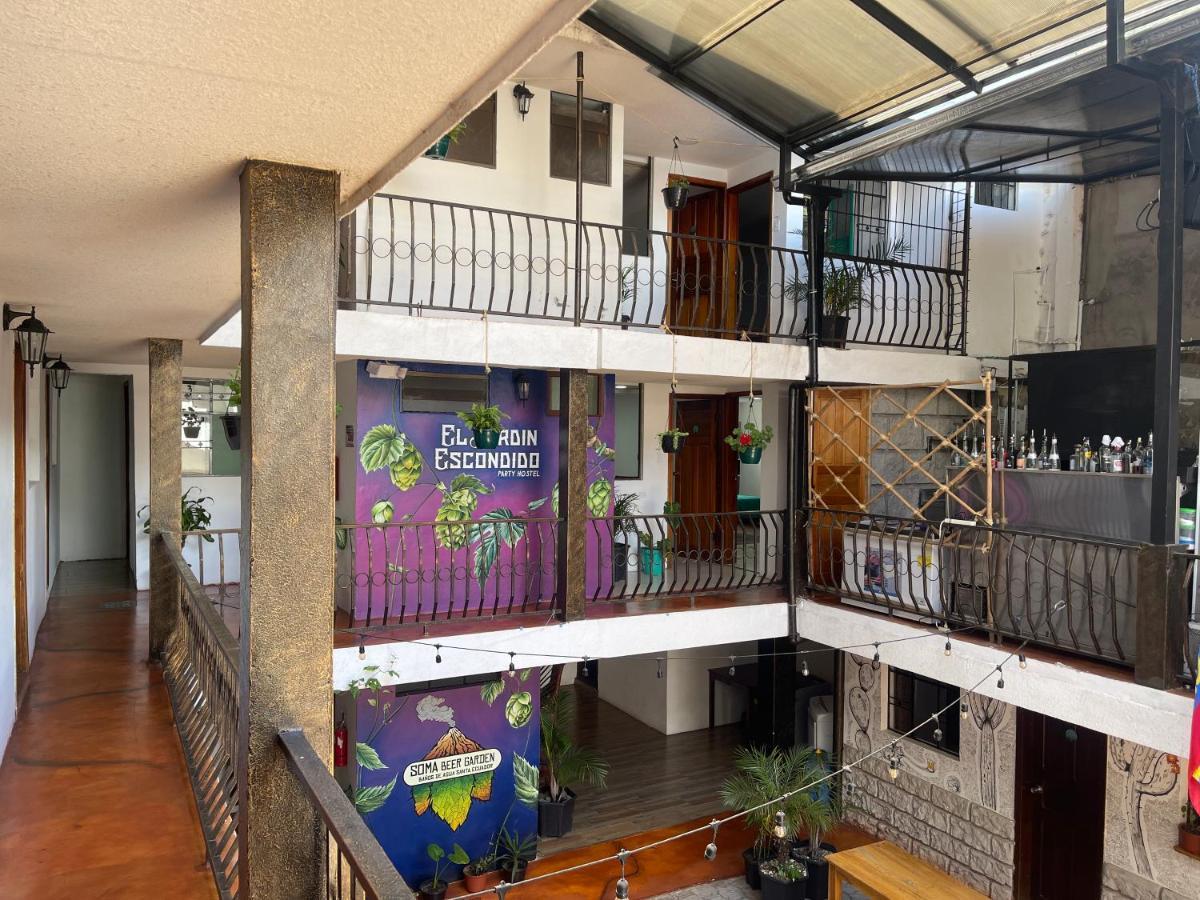 El Jardin Escondido Party Hostel บาญอส ภายนอก รูปภาพ